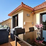 Galihost - Atico Con Piscina Y Vistas En