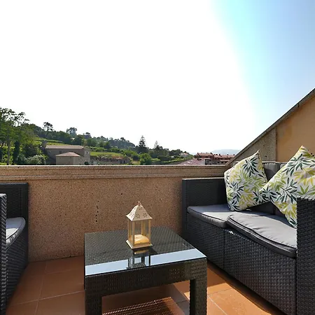 Galihost - Atico Con Piscina Y Vistas En Sanxenxo